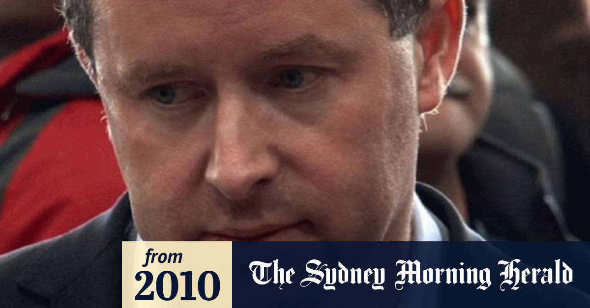 Video Qantas boss defends safety record